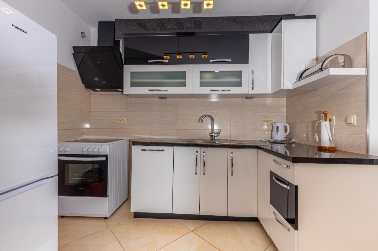 Apartman Šare Crikvenica Bagian luar foto