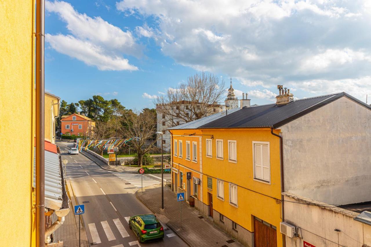 Apartman Šare Crikvenica Bagian luar foto