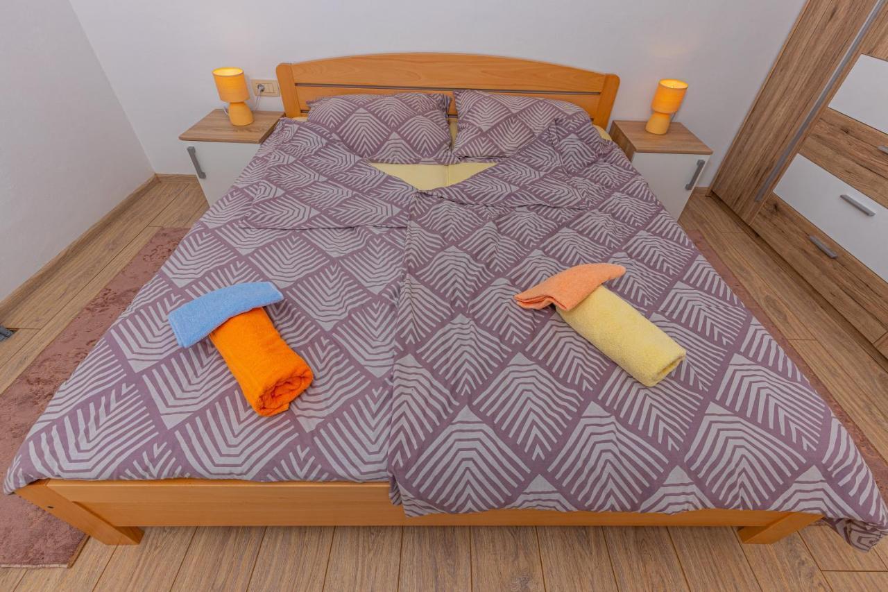Apartman Šare Crikvenica Bagian luar foto