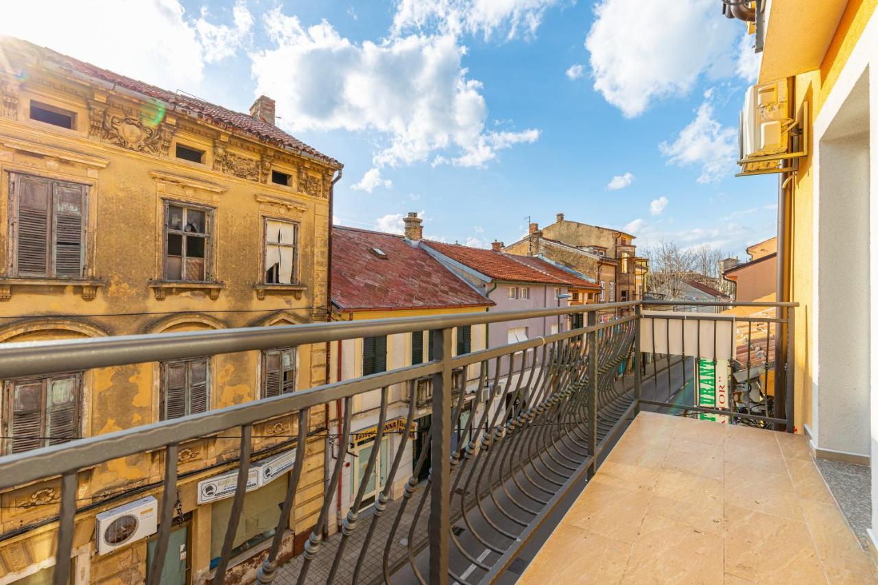 Apartman Šare Crikvenica Bagian luar foto