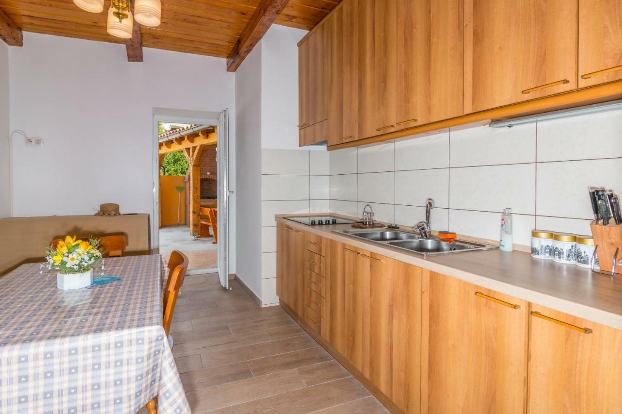 Apartman Šare Crikvenica Bagian luar foto