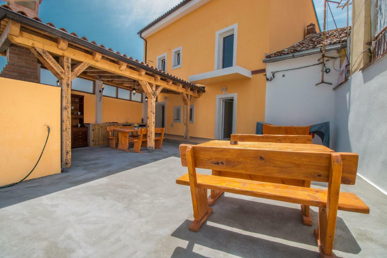 Apartman Šare Crikvenica Bagian luar foto