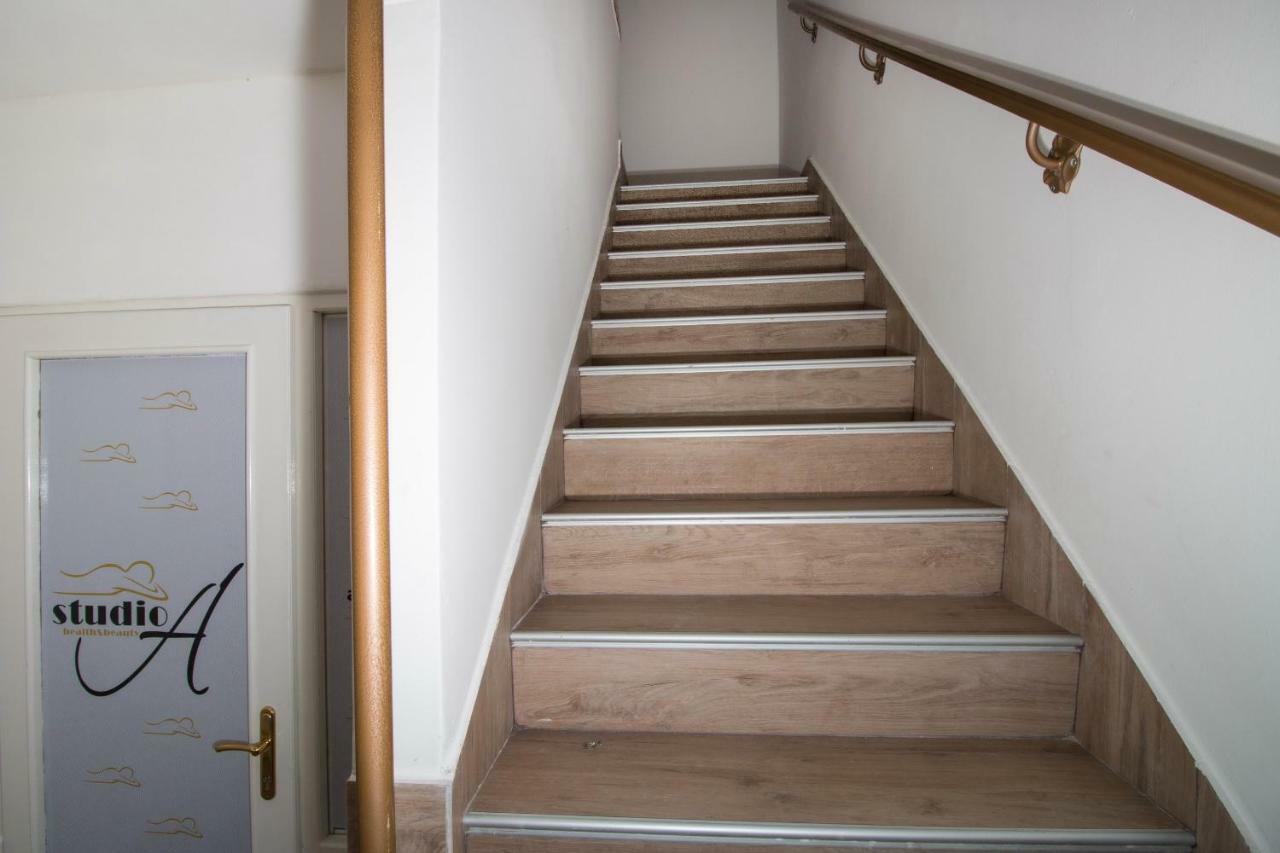 Apartman Šare Crikvenica Bagian luar foto
