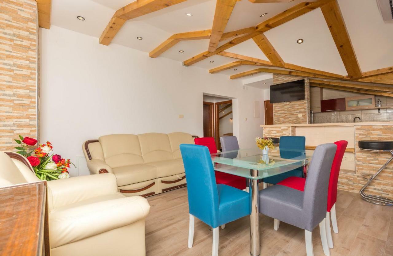 Apartman Šare Crikvenica Bagian luar foto