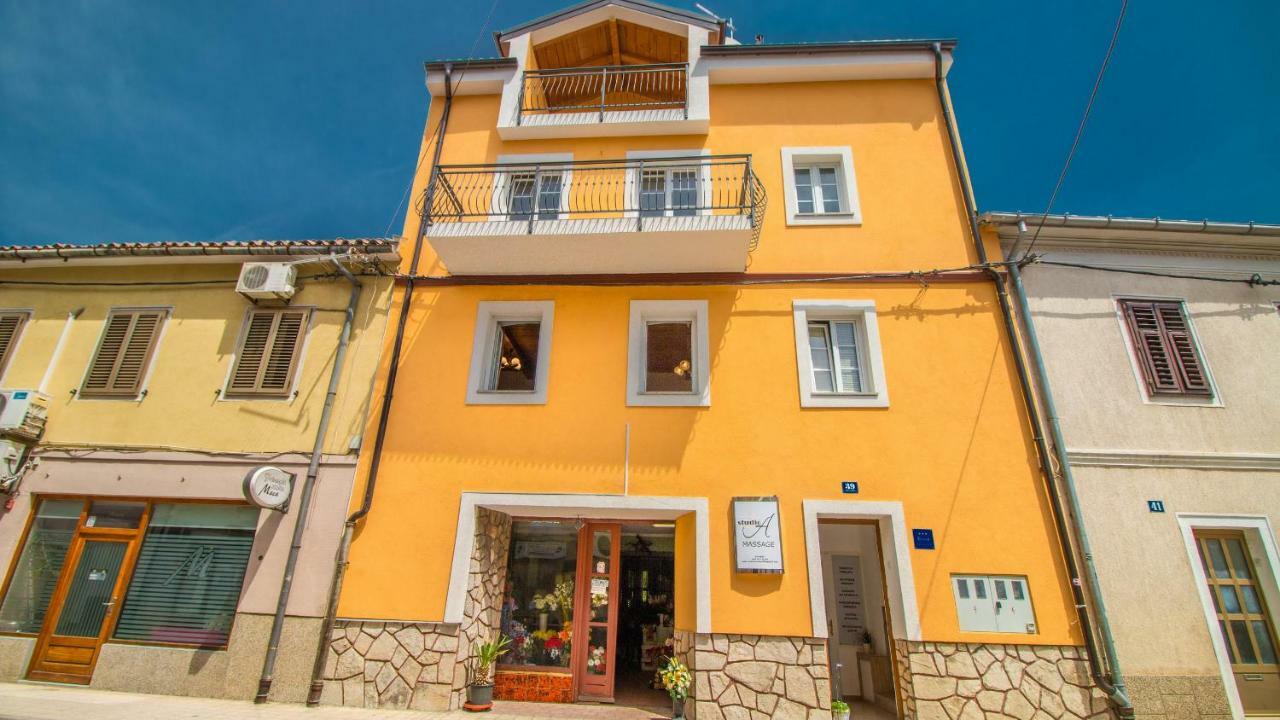 Apartman Šare Crikvenica Bagian luar foto